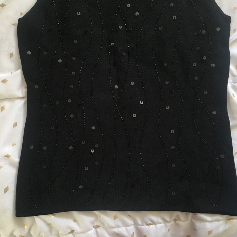 COPY - Jeffrey and Dara by Tom Barra Turtleneck w Sequins - Picture 4 of 7
